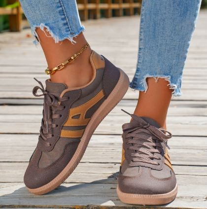 Emily | Lekkie Ortopedyczne Sneakersy z Zamszu dla Kobiet 1
