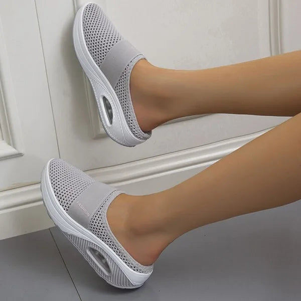 Mia | Ortopedyczne Lekkie Sneakersy Slip-On dla Kobiet 4