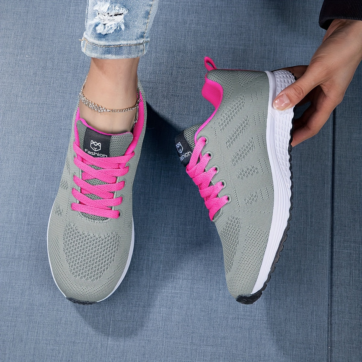 Olivia | Lekkie Ortopedyczne Buty Sportowe Damskie 1