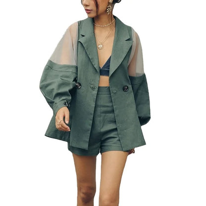 Zielony komplet marynarka i szorty z przezroczystymi panelami